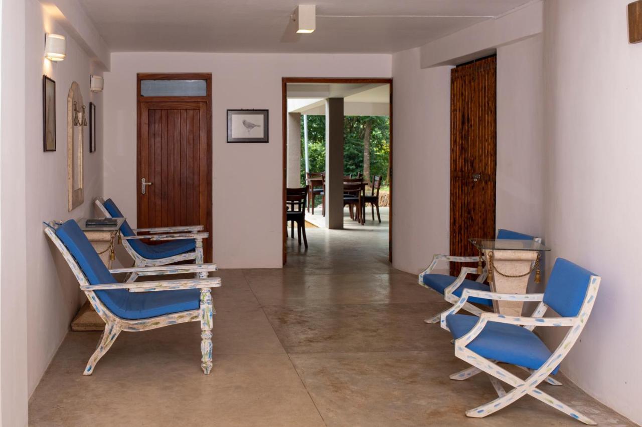 Birds Park Polgahawela Hotel Wadakada Exterior photo